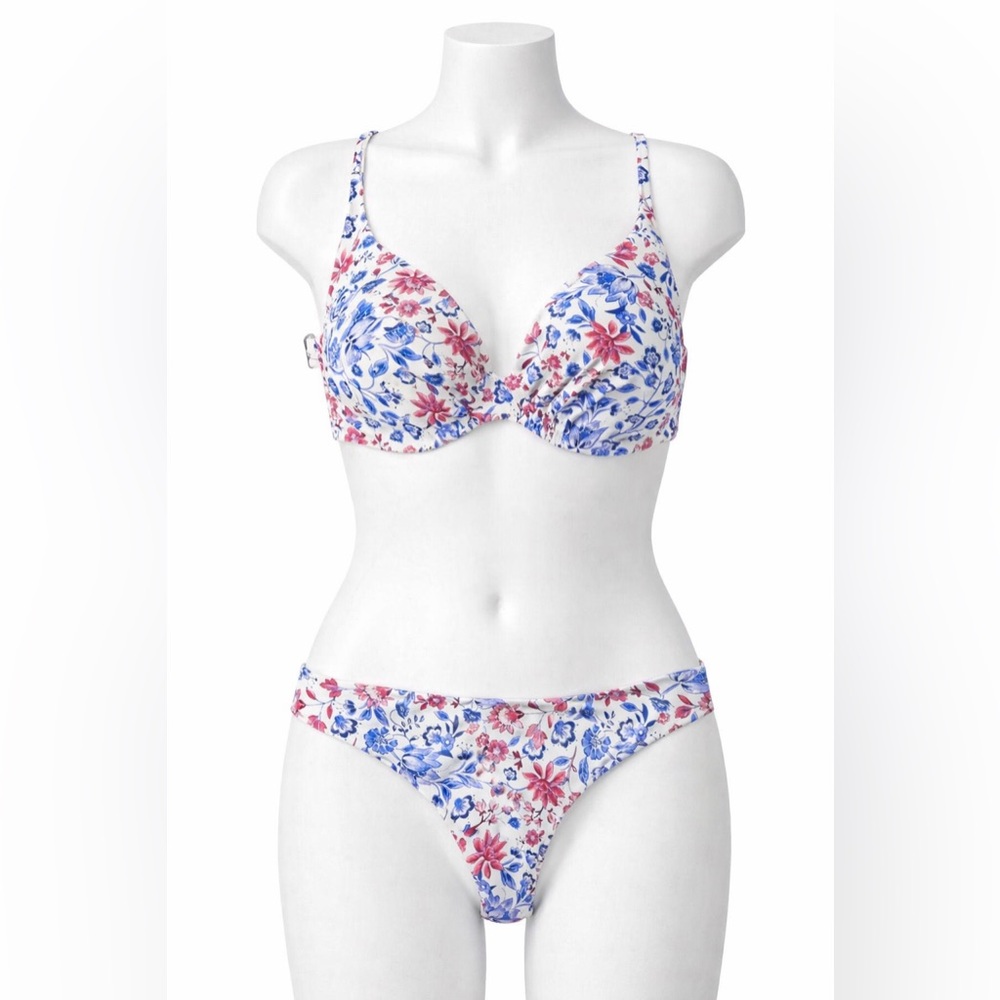La Vie en Rose Floral Bikini Set – DD Top Small & Medium Bottom Blue